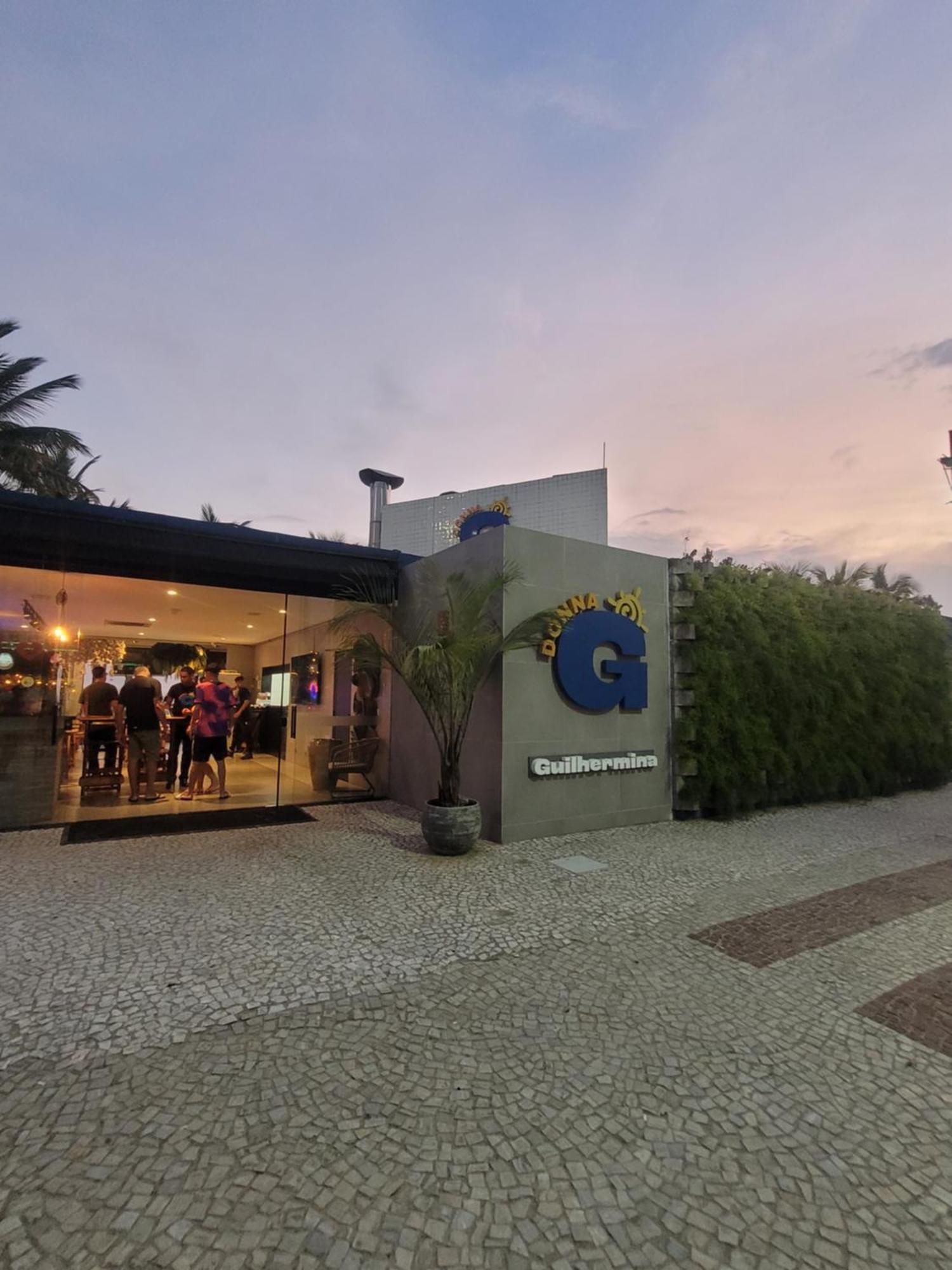 Apartamento Aconchego Frente Mar - Vila Guilhermina Praia Grande Sp - Cozinha Completa - Climatizador De Ar - Tv A Cabo - Wi-Fi Exterior photo